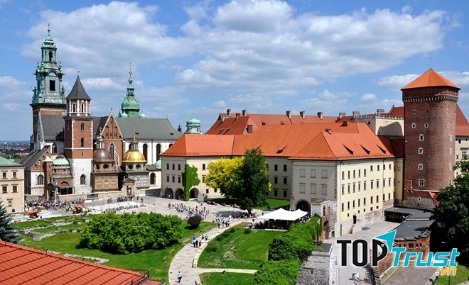 Krakow được mệnh danh thành phố cổ nhất xứ sở bạch dương