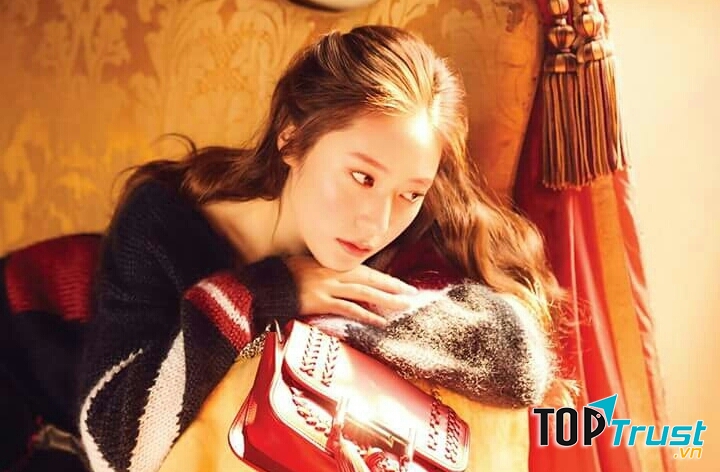 Góc nghiêng của Krystal