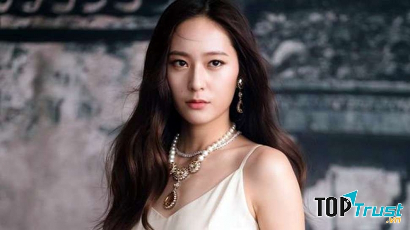 Krystal sang trọng và cuốn hút