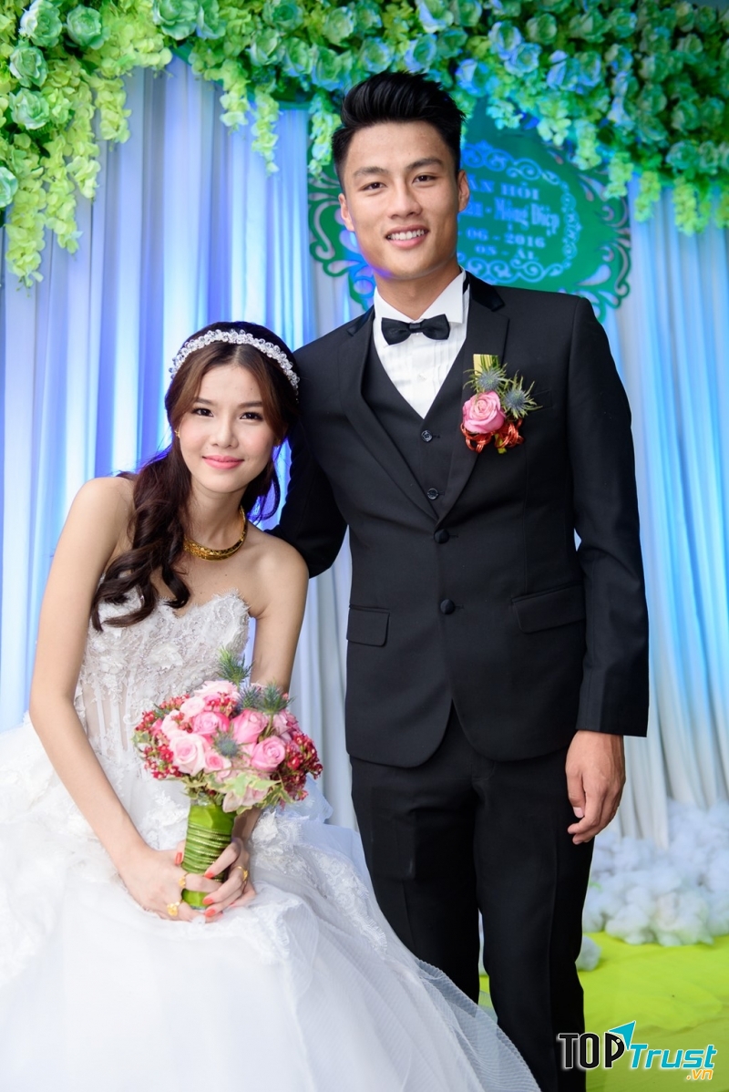 Kỳ Hân và Mạc Hồng Quân đã làm đám cưới