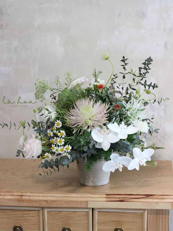 Là Hoa . Flowers Speak