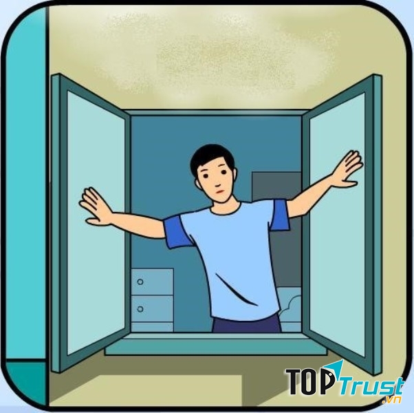 La lớn và kêu gọi mọi người cùng thoát nạn