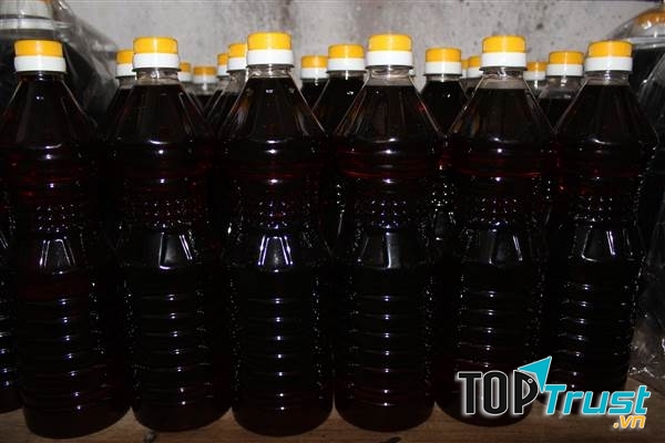 Nước mắm Diêm Điền là mắm nguyên chất, không sử dụng chất bảo quản.