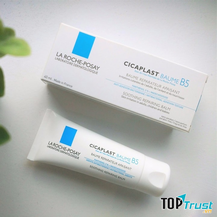 Kem dưỡng ẩm La Roche-Posay Cicaplast Baume B5 có thành phần lành tính, thích hợp cho da nhạy cảm nhất kể cả làn da non nớt của trẻ sơ sinh.