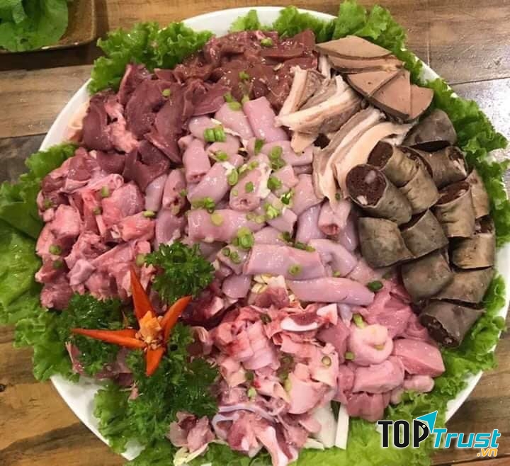 Mẹt lẩu cháo lòng