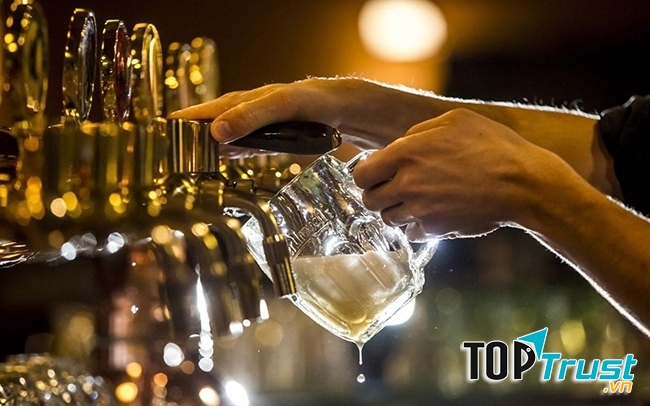 Hạn chế uống đồ uống có ga