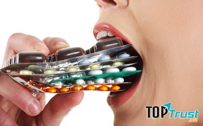 việc lạm dụng thuốc quá thời gian khuyến cáo (nhiều hơn một tuần) có thể dẫn đến các tác dụng phụ nghiêm trọng