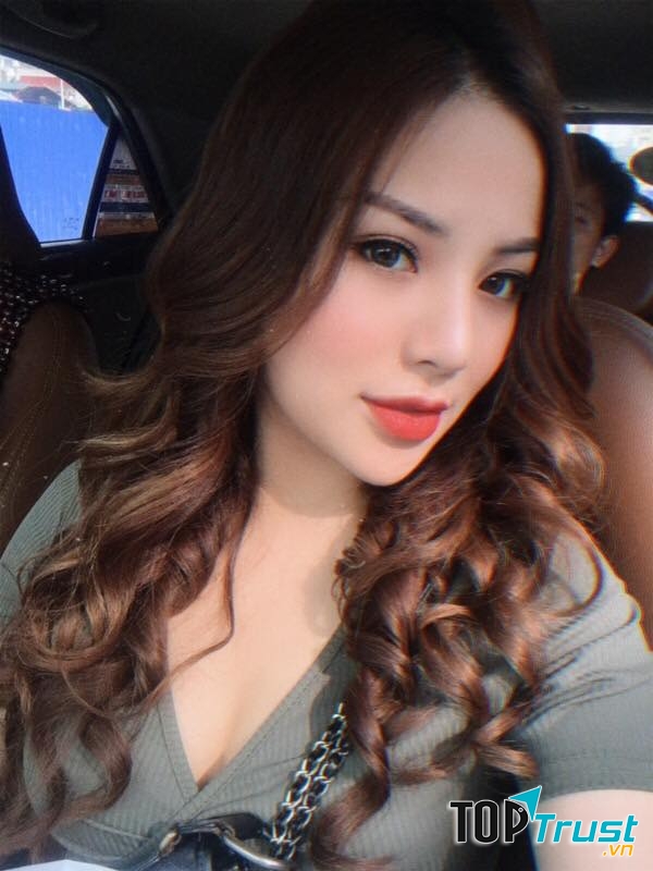 Lâm Hoàng Make-up Store