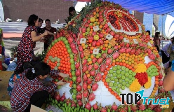 Tổ chức Trung thu cho các bé chơi ghép hình