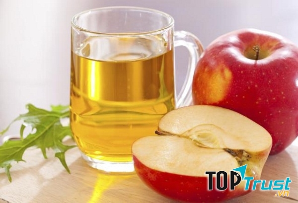 Giấm táo giúp bạn làm trắng răng và triệt tiêu các vấn đề đang gặp về hơi thở