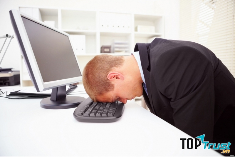 Làm việc quá sức
