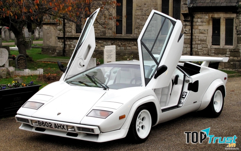 Lamborghini Countach (1974-1990)