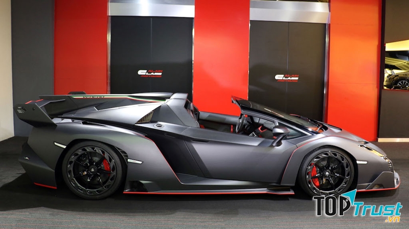 Lamborghini Veneno: 4,5 triệu USD
