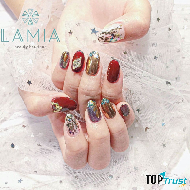 LAMIA Beauty Boutique