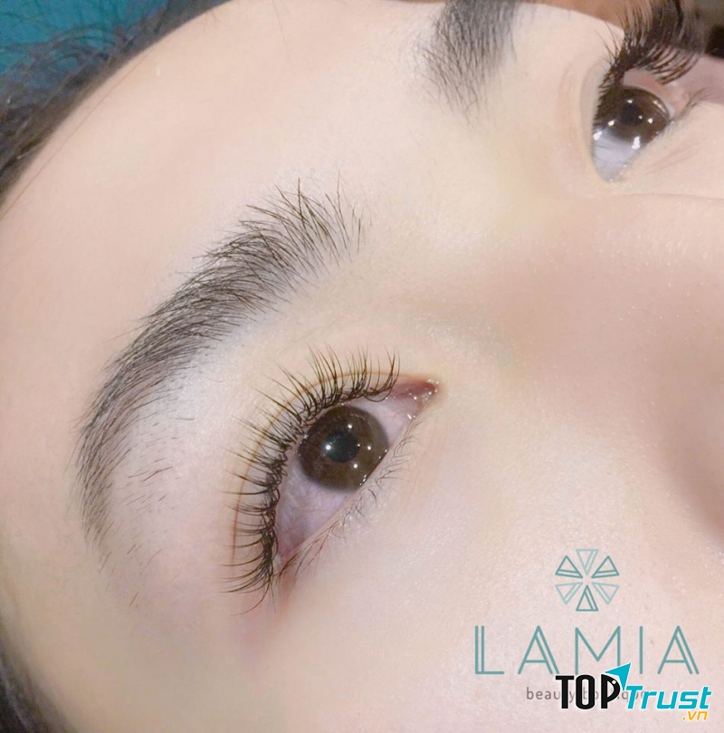 LAMIA Beauty Boutique