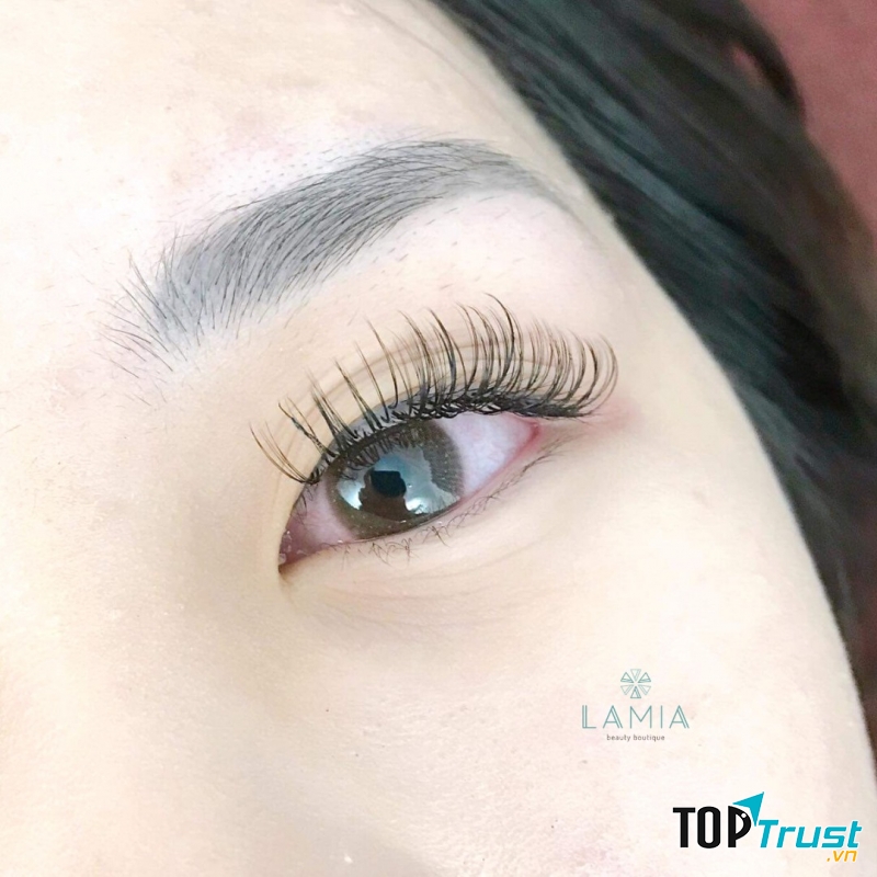 LAMIA Beauty Boutique