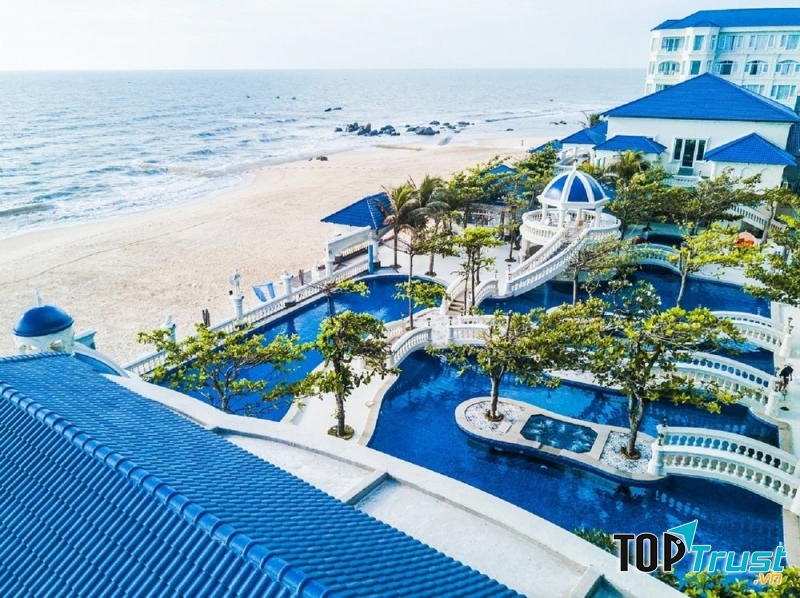 Toàn cảnh Lan Rừng Resort & Spa nhìn từ trên cao