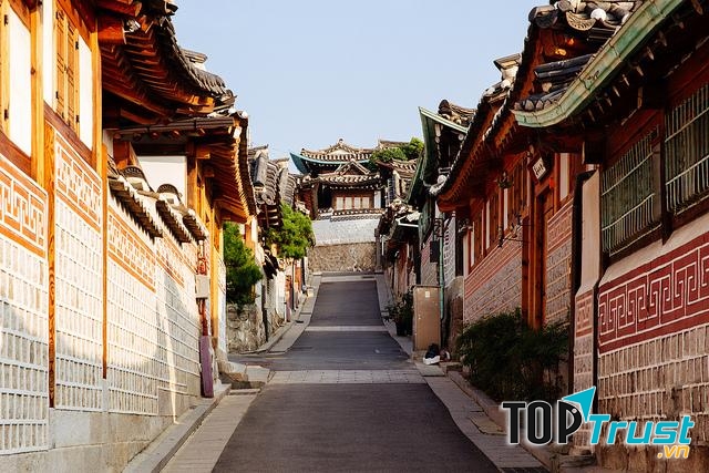 Làng cổ Bukchon Hanok