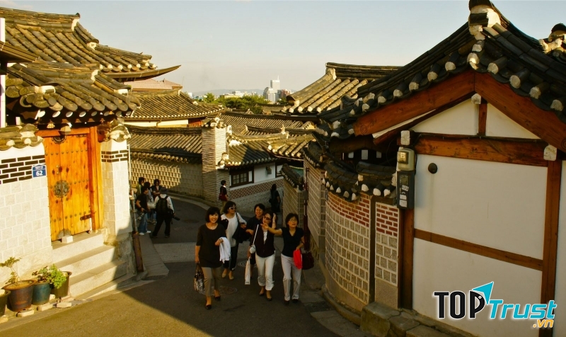 Làng cổ Bukchon Hanok
