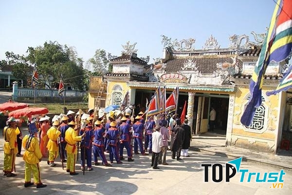 Lễ hội đình làng Túy Loan Đà Nẵng.