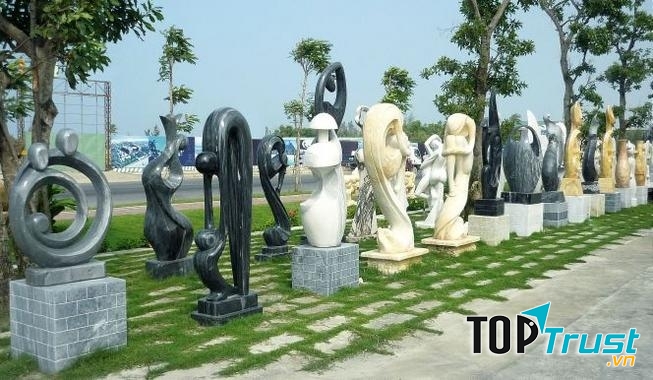 Làng đá mỹ nghệ Non Nước.