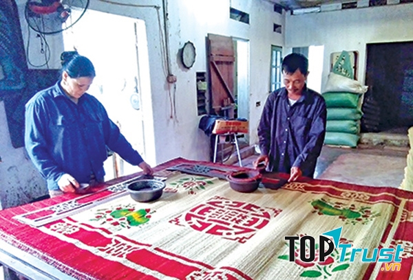 Nghề dệt chiếu làng Hới