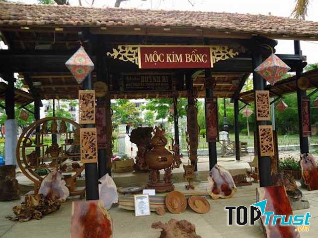 Làng Điêu khắc gỗ Kim Bồng