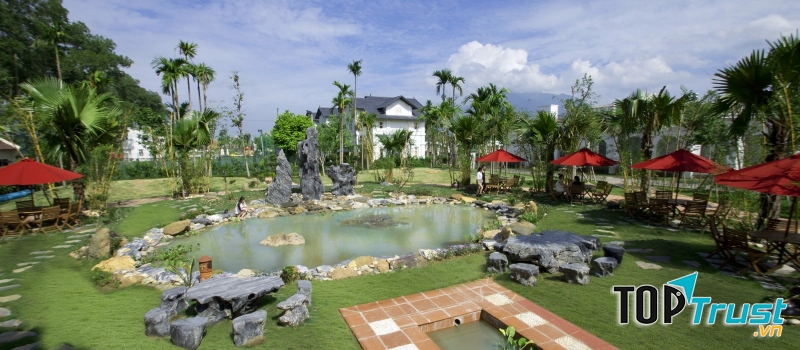 Làng du lịch tre Việt