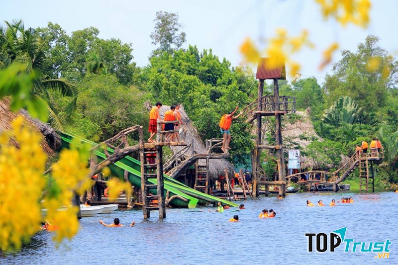 Rất nhiều trò chơi hấp dẫn cho bạn