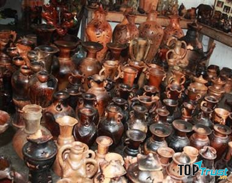 Làng gốm Bầu Trúc