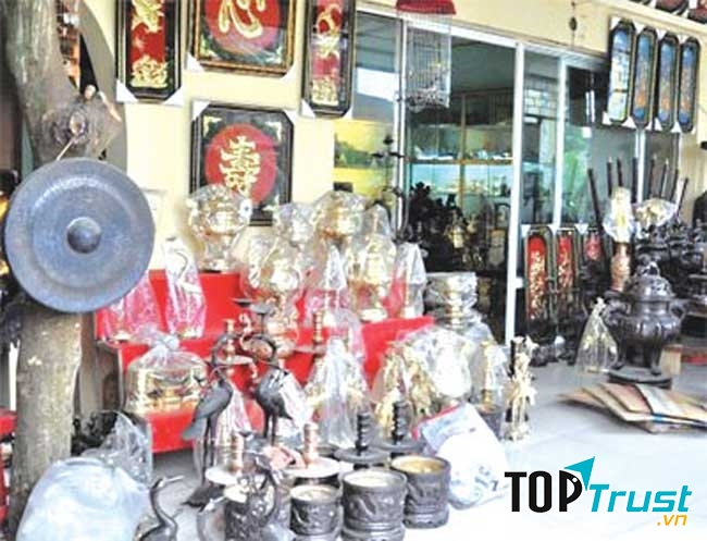 Những sản phẩm của Làng Nghề Đúc Đồng Truyền Thống