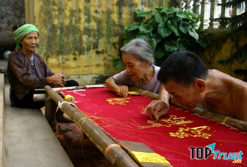 Làng nghề thêu ren Văn Lâm - làng nghề truyền thống Việt Nam