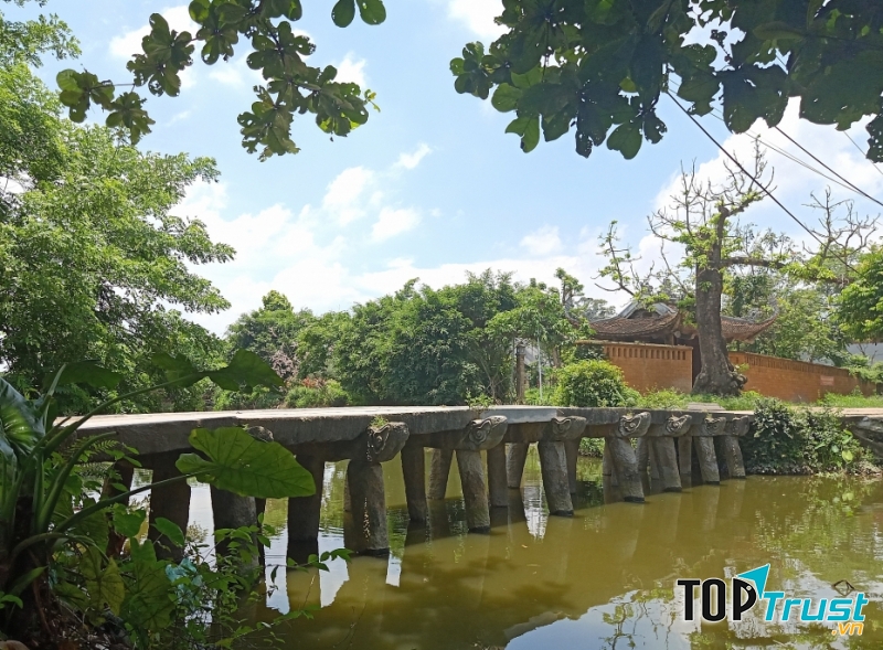 Làng Nôm – Chùa Nôm