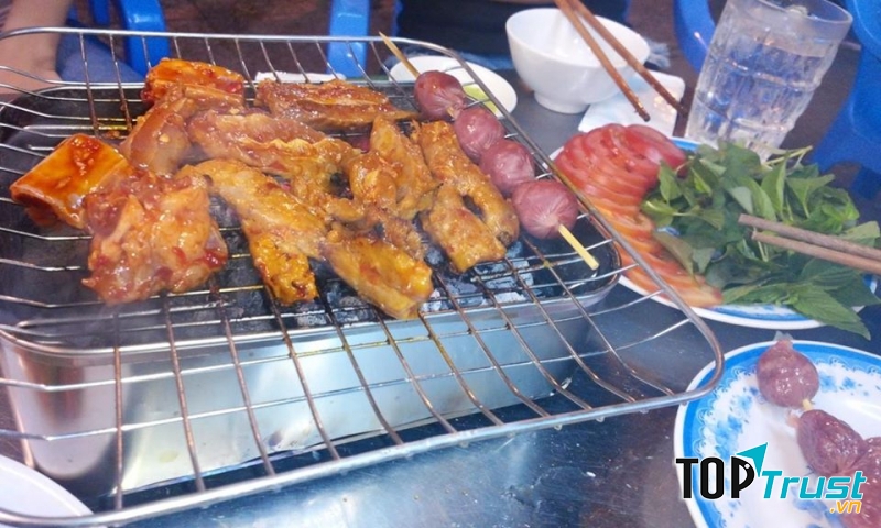 Đồ nướng tại bàn