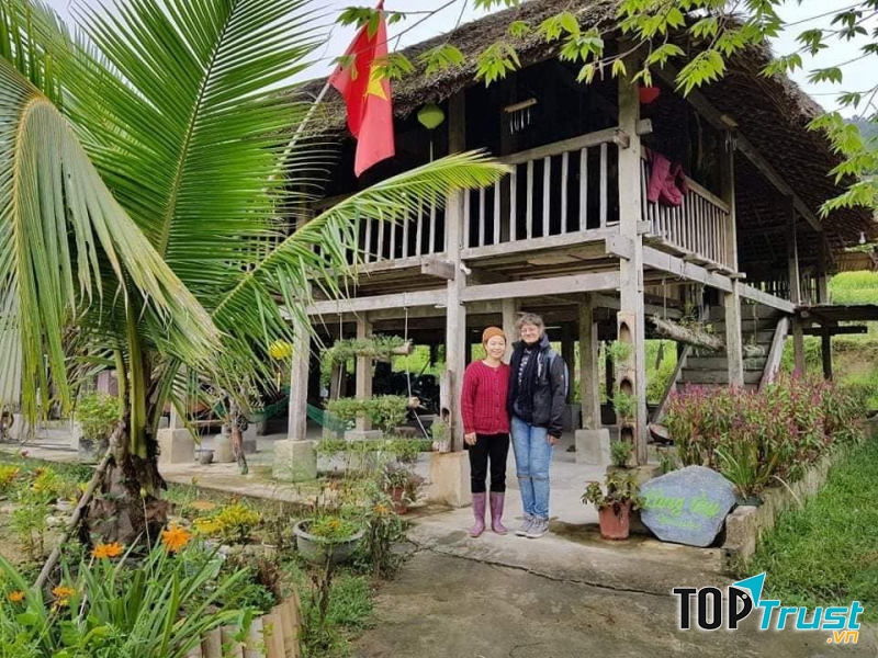 Làng Tày Homestay