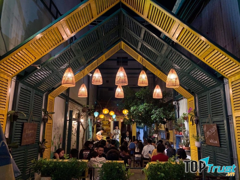 Một đêm nhạc acoustic tại Lang Thang An Giang