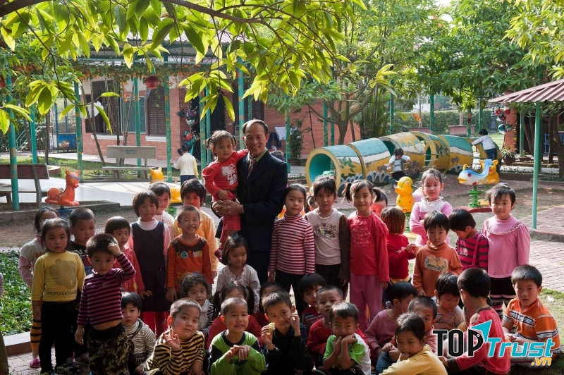 Làng trẻ em SOS Mai Dịch