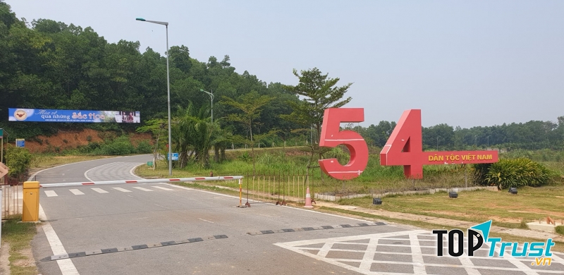 Làng văn hóa 54 dân tộc- Ba Vì