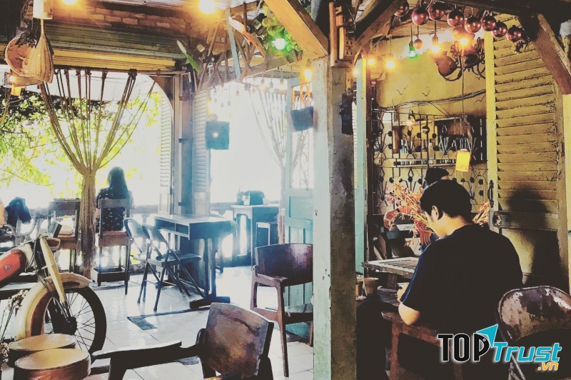 Lão HẠC quán