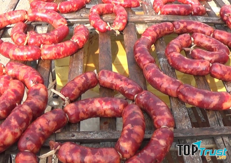 Lạp xưởng bò