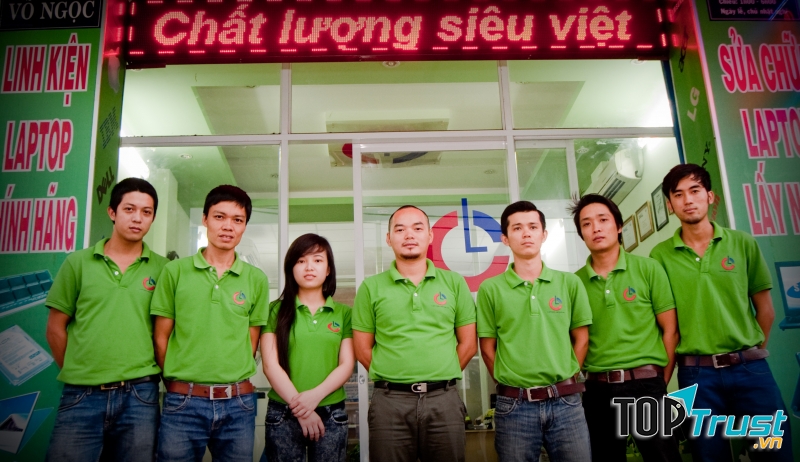 Toàn bộ nhân viên LAPTOPCENTER