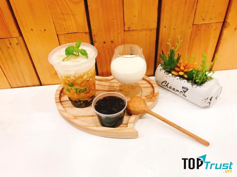   Hương vị trà sữa đậm đà, thơm thơm, béo ngậy, không nhiều đường, topping đầy ụ, chắc chắn sẽ khiến bạn hài lòng.
