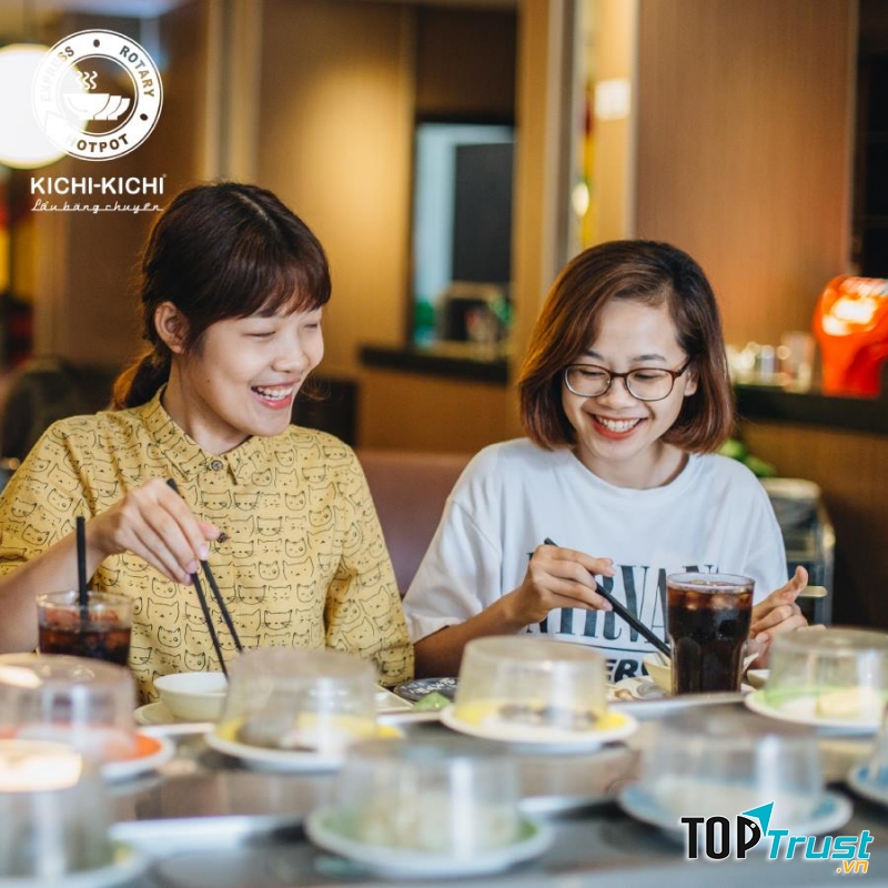 Lẩu băng chuyền Kichi Kichi