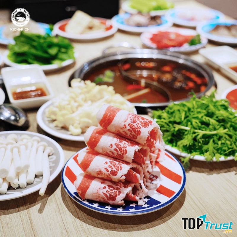 Lẩu băng chuyền Kichi Kichi