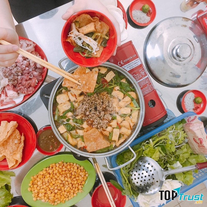 Đồ ăn ngon tại Lẩu Bee Phạm