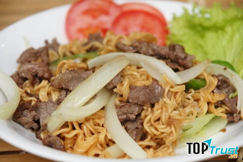 Đồ ăn tại quán