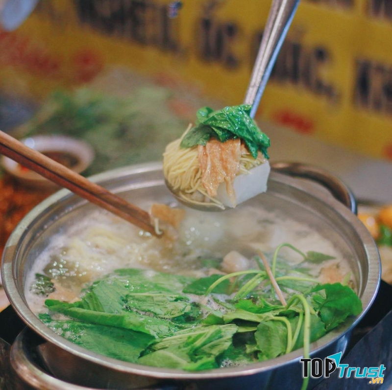 Lẩu Bò Khu Nhà Cháy