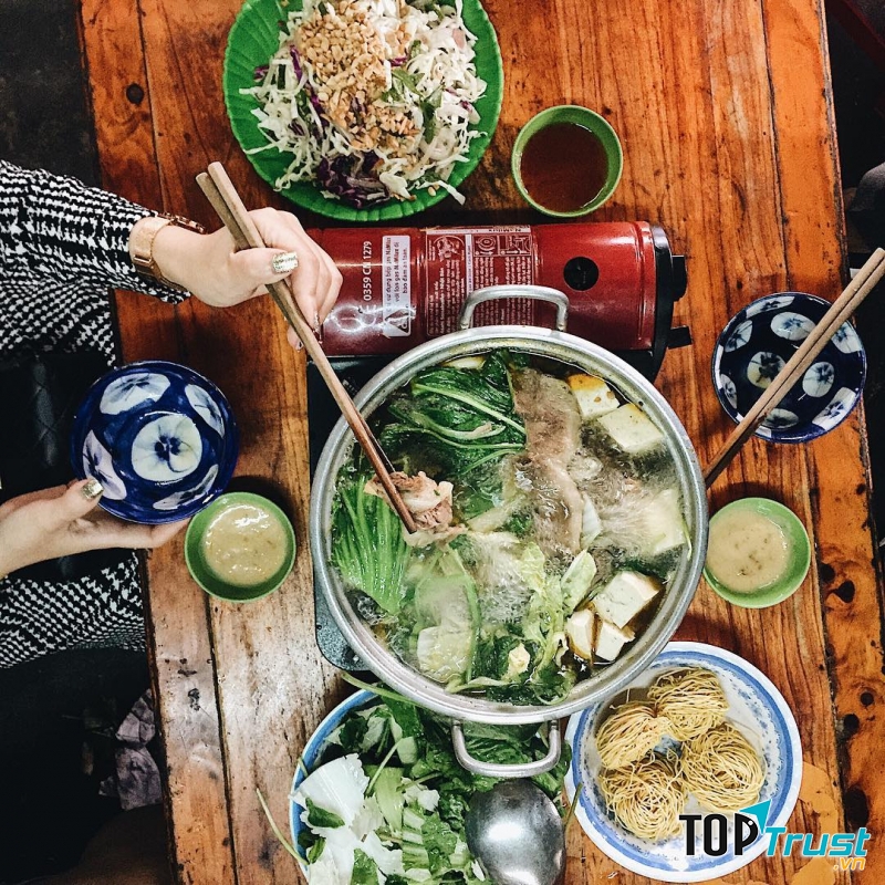 Lẩu bò nàng Hương