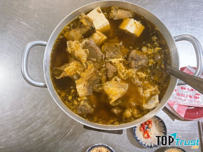 Lẩu Bò Nghĩa Địa
