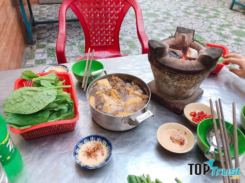 Lẩu Bò Nghĩa Địa